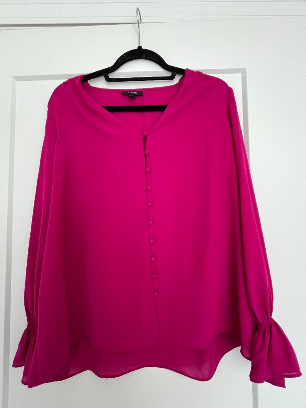 Alfani Magenta Fuchsia Chiffon Blouse V-Neck Bell Ruffle Cuff Long Sleeve Size M